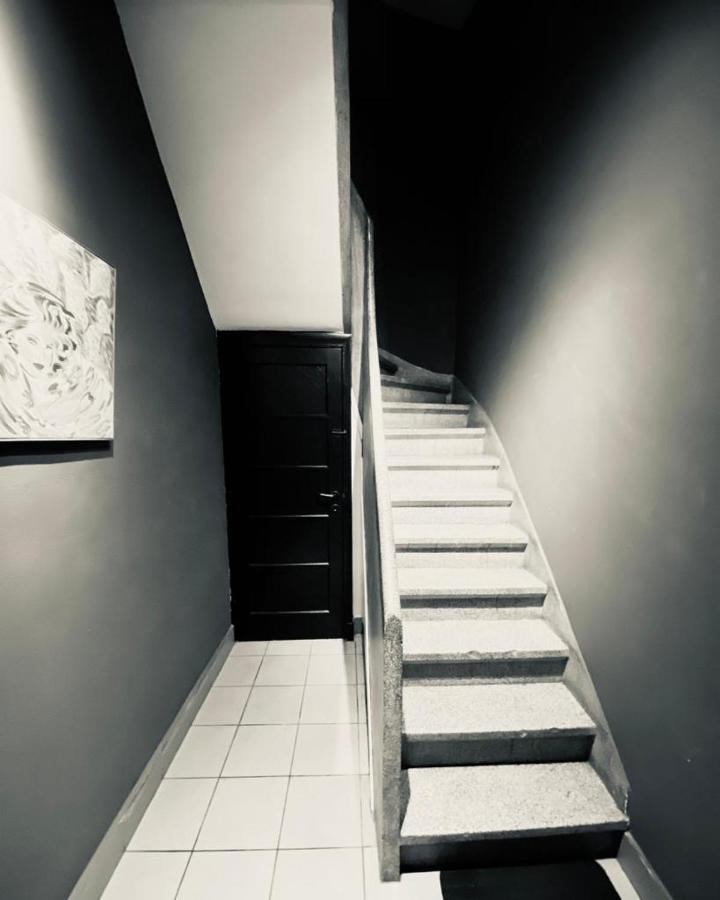 Fenetre Sur Le Standard De Liege Appartement Ougree Buitenkant foto